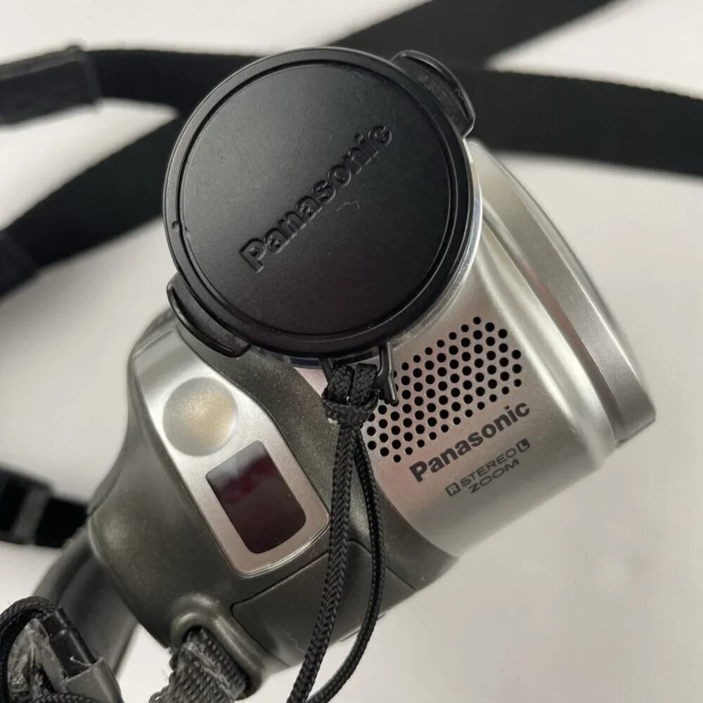 Panasonic PV-GS39 Mini DV Camcorder Only For Parts Not Working